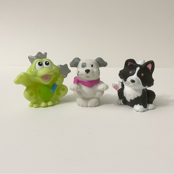 Mix Lot of Fisher Price Little People and Shelcore Figures - Picture 2 of 15